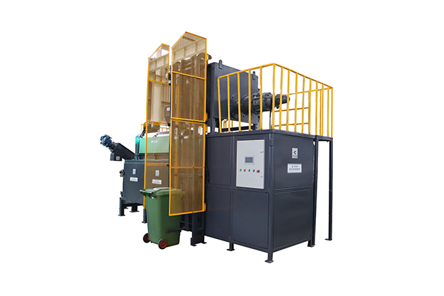 紙盒泡沫就地分揀 果蔬垃圾現(xiàn)場“壓榨”，這個(gè)市場果蔬垃圾這樣減量